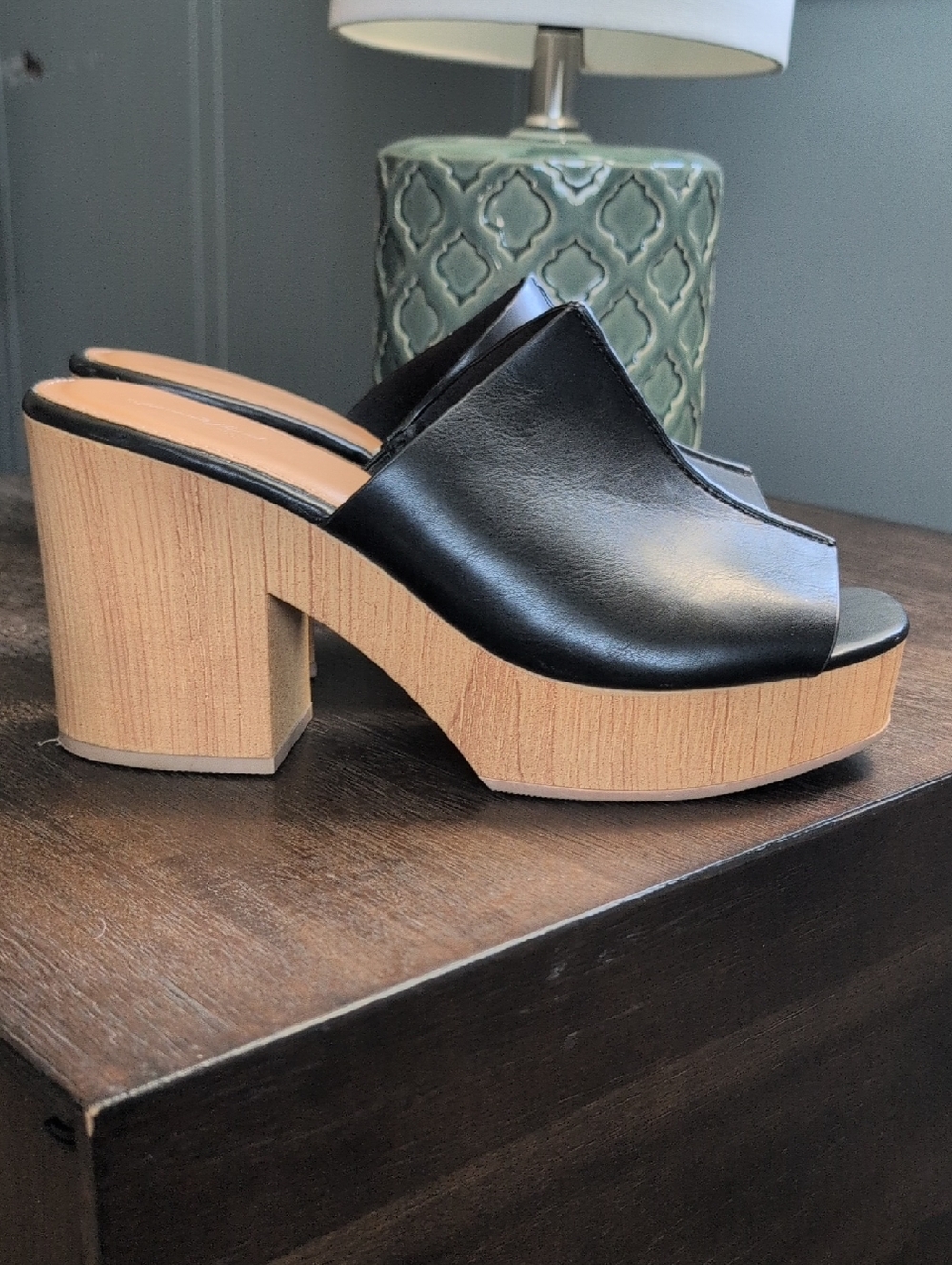 Universal Thread Black Leather-Look Platform Mule with Wood-Effect Block Heel